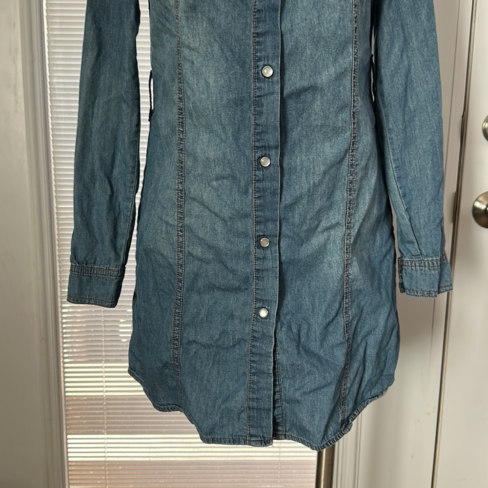 Lovestitch Denim dress long sleeve - Picture 3 of 7